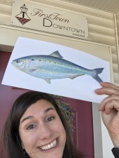 Shad Selfies - Tour Windsor CT - Windsor Connecticut Walking Tour